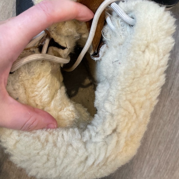 Croc Winter Boots sz 8 - Picture 4 of 5